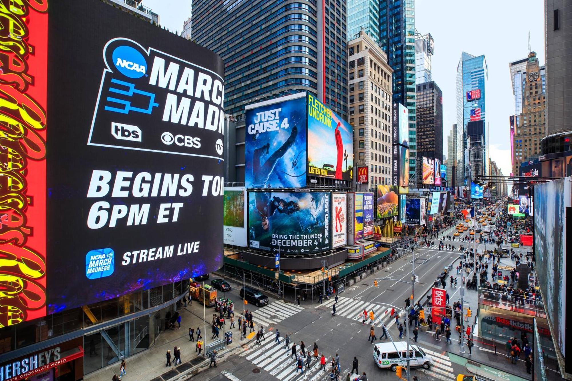 Renaissance New York Times Square By Marriott Ξενοδοχείο Εξωτερικό φωτογραφία